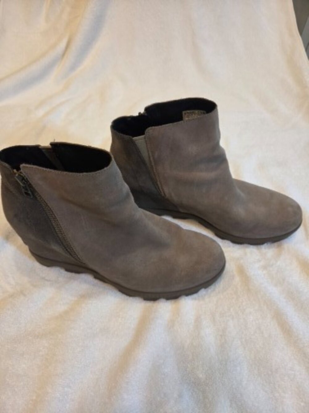 Sorel Joan of Arctic Wedge II Zip Suede TwoTone Gray Ankle Boots 12 Casual Shoes